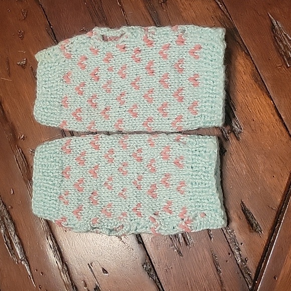 COPY - Hand made knit fingerless wrist warmer glo… - Picture 11 of 11